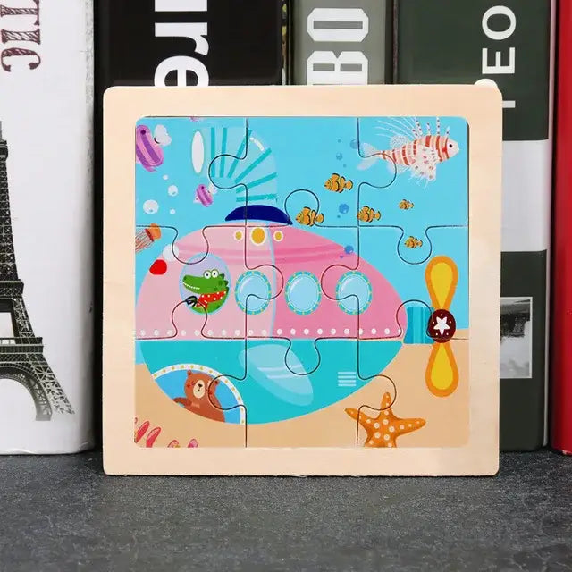Puzzle bois pédagogique bébé en bois coloré avec un sous-marin et crocodile pour motricité fine petites mains