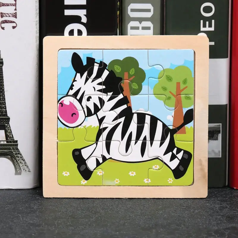Puzzle bois pédagogique bébé en bois avec motif zèbre cartoon noir blanc, nez rose, arbre vert et ciel bleu pour motricité fine et petites mains