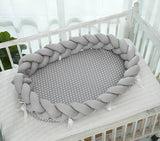 reducteur-de-lit-bebe-tresse-gris-50-90