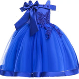 Robe de princesse brodée pour fille en satin bleu royal avec fleur élégante à fleurs et jupe en tulle volumineuse