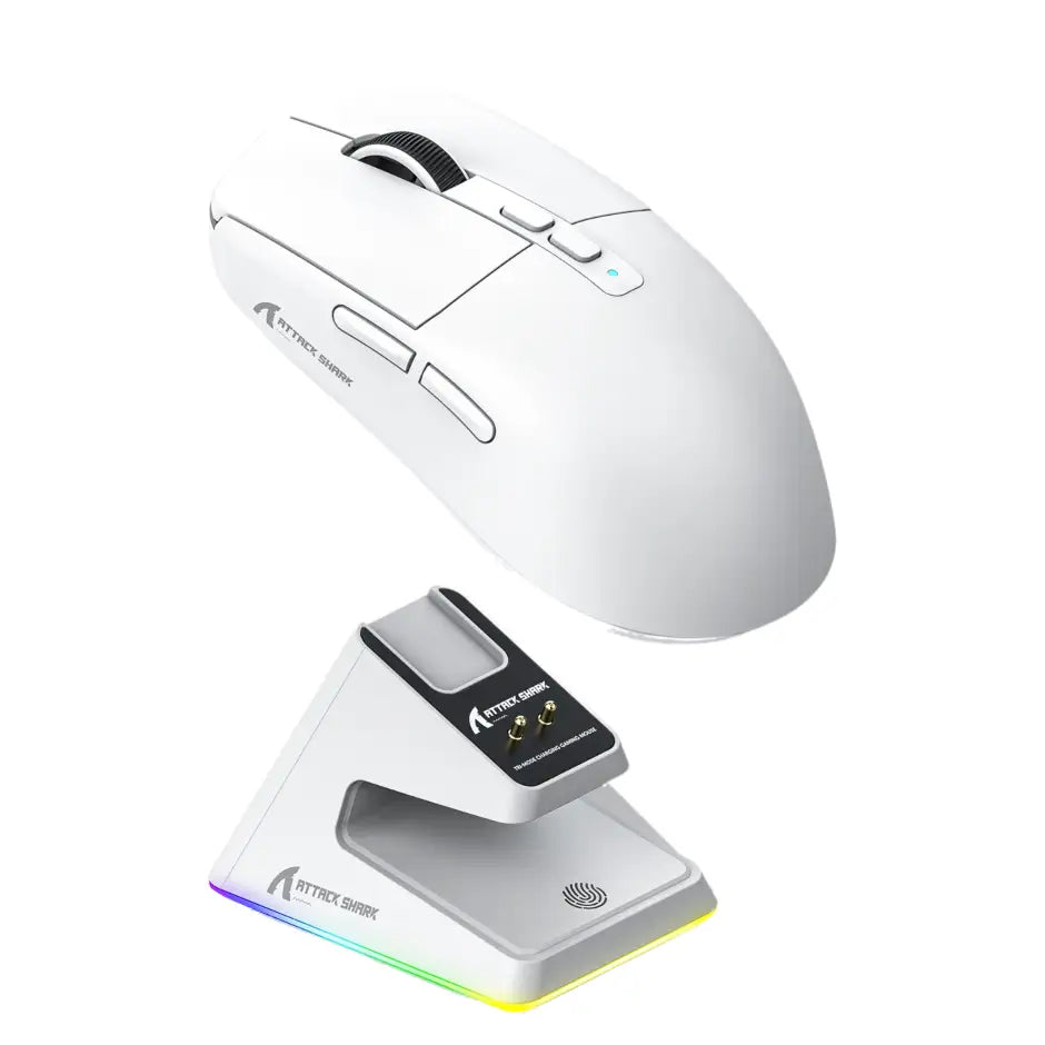 Souris gamer sans fil blanche avec pixart paw3395 et anneau lumineux rgb sur socle de recharge assorti