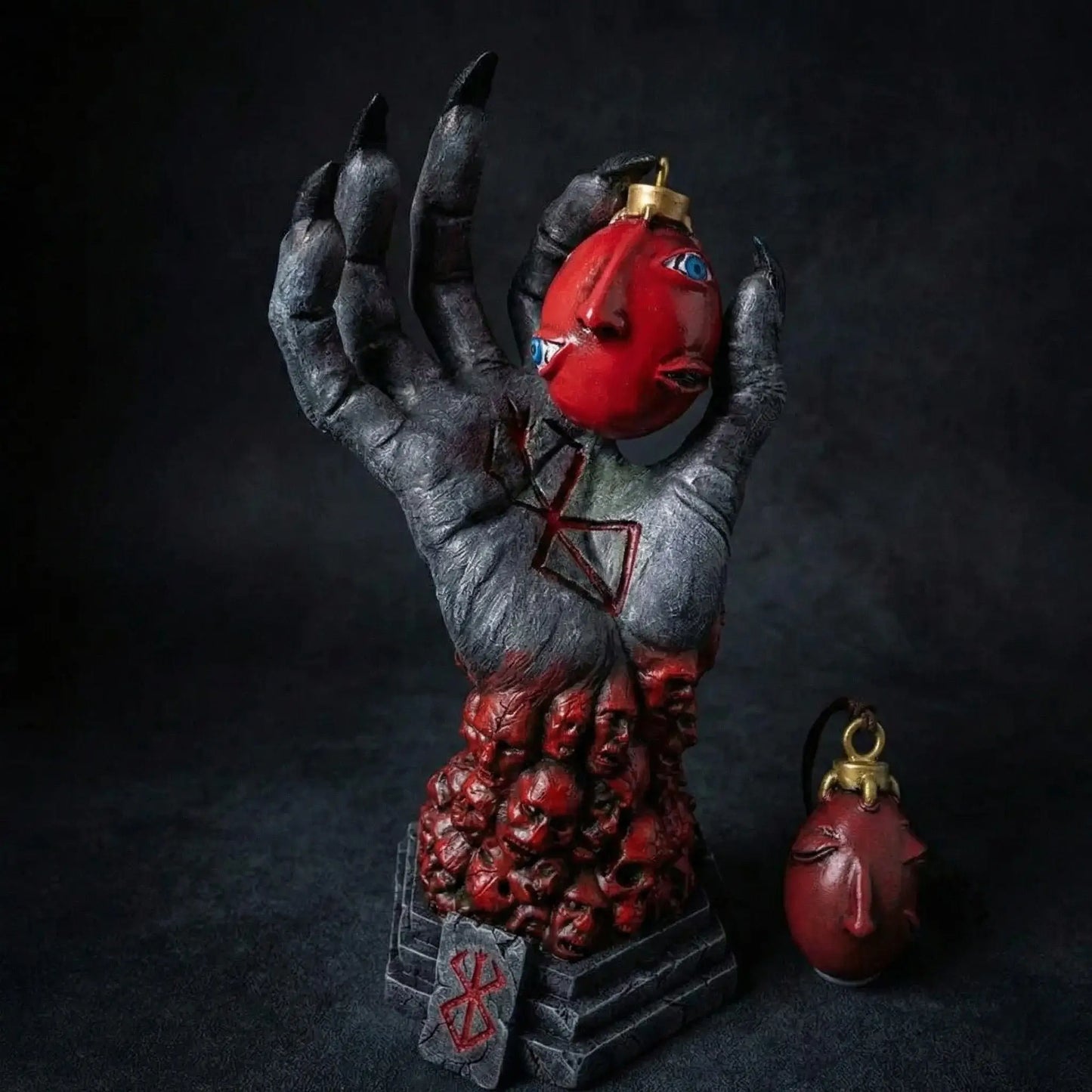 Resin statue Berserk Guts