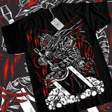 T-shirt anime berserk armure noir à manches courtes avec un graphisme blanc et rouge d’un guerrier en armure et grosse épée