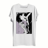 T-shirt cowboy bebop en coton blanc avec un graphisme manga noir et blanc d un personnage buvant dans un verre