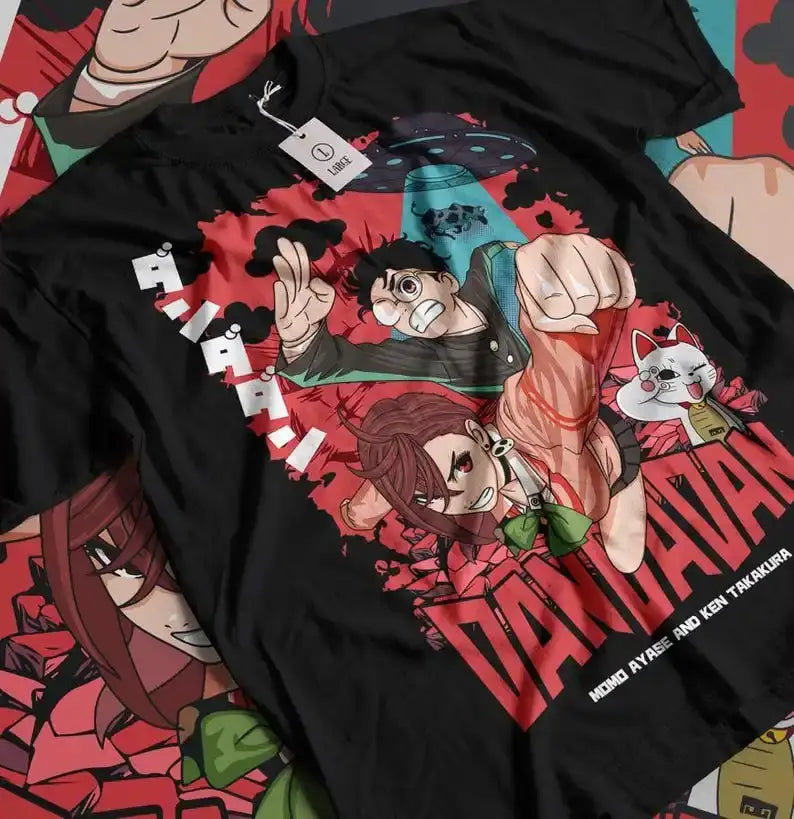 T-shirt anime dandadan coton noir avec design unique de personnages manga dandadan aux accents rouges et teal
