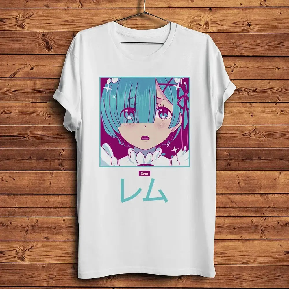 T-shirt anime life blanc en coton avec une fille aux cheveux bleu clair rem sur fond violet et caractères japonais bleu clair