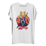 T-shirt dragon ball guerrières blanc avec un design dynamique stylisé de sailor moon futuriste aux accents roses et orange