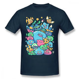 T-shirt dragon quest bleu marine à manches courtes avec un graphisme coloré des célèbres slimes dragon quest slime