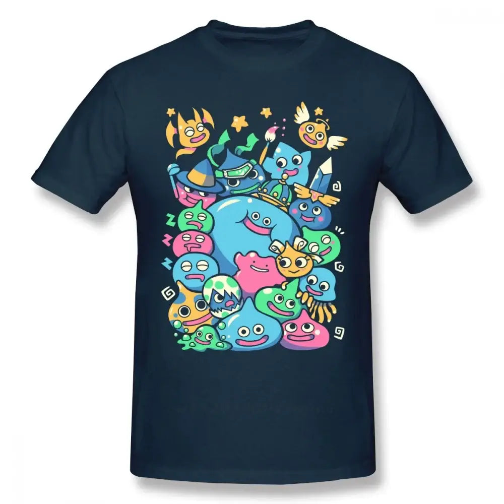 T-shirt dragon quest bleu marine à manches courtes avec un graphisme coloré des célèbres slimes dragon quest slime