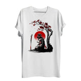 T-shirt blanc manches courtes avec design unique samouraï japon sous arbre de cerisier et soleil rouge, culture japonaise