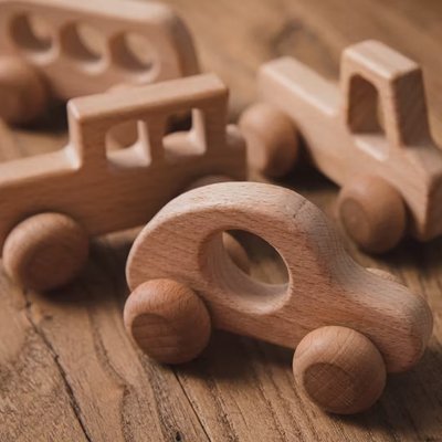 Voiture en bois | Eco-Creative