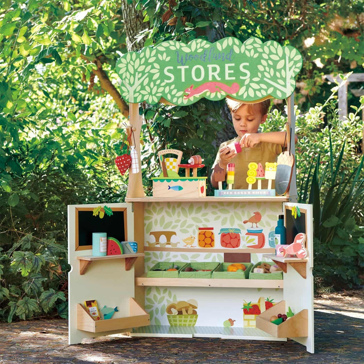 Woodland Stores e Teatro di Tender Leaf Toys